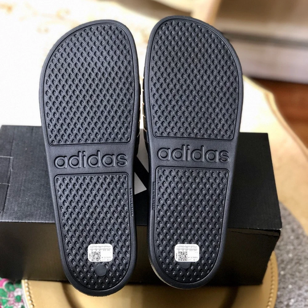 Adidas Adilette Aqua slides Black size 12
